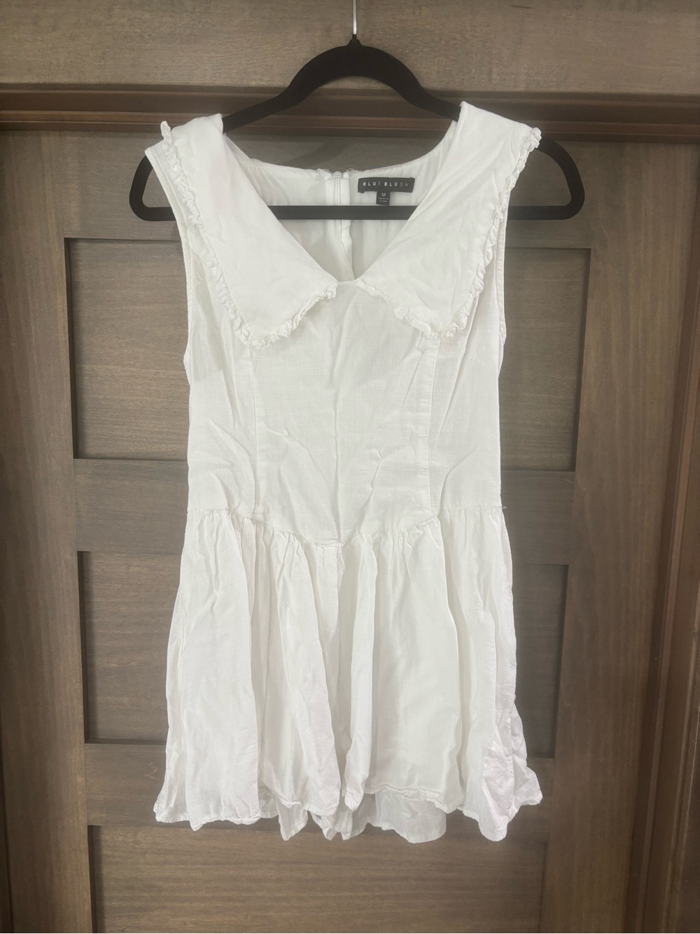 Aritzia White Linen Blend Romper with Peter Pan Collar